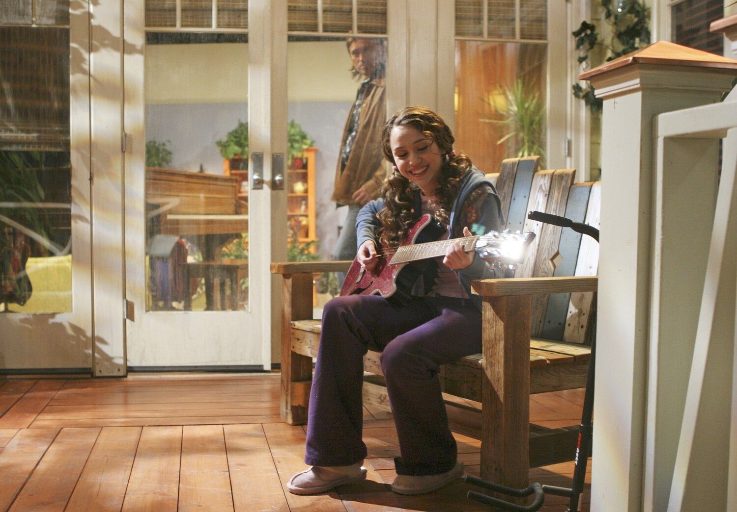 Кадр из первого сезона сериала «Ханна Монтана»