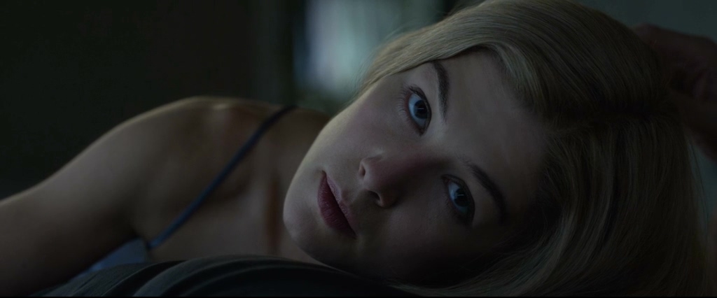 Розамунд Пайк в фильме «Исчезнувшая»