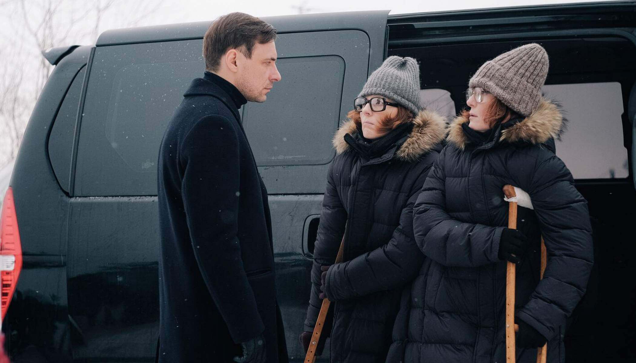 Кадр сериала «Мёртвое озеро» // 1-2-3 Production