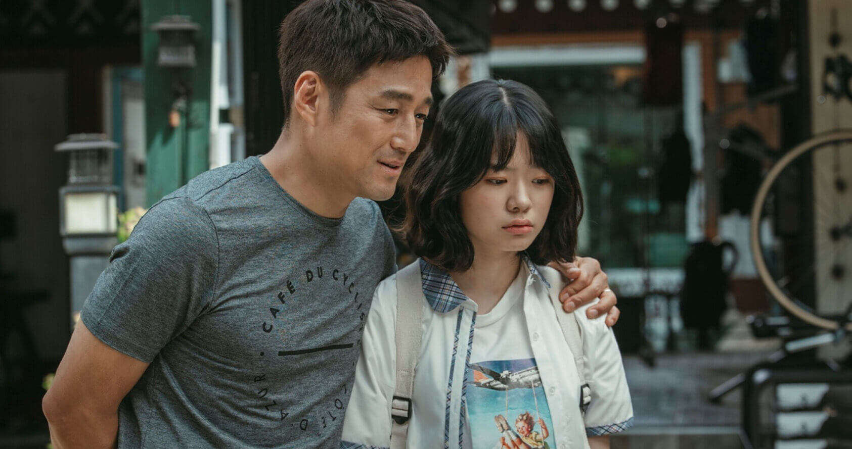 Кадр сериала «Под прикрытием» // JTBC Studios