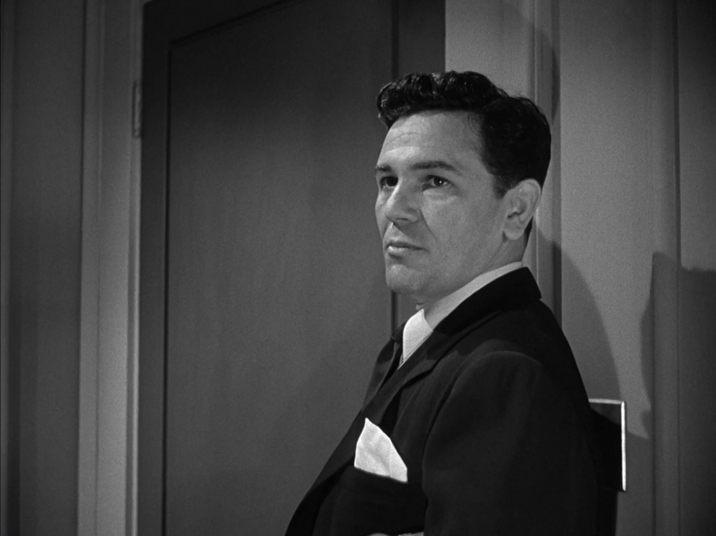 Кадр фильма «Сила зла» // Enterprise Productions