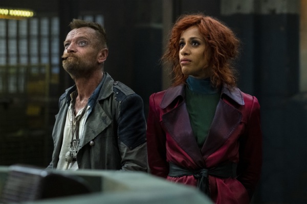 Ричард Дормер и Лара Росси в сериале «Стража»