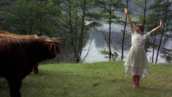 Гленда Джексон в фильме «Влюблённые женщины»