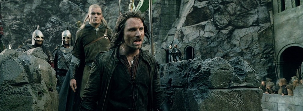 И целого мира мало: 11 фильмов с самой большой живой массовкой в истории