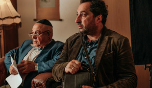 14 комедийных сериалов о несносных родственниках, без которых трудно представить жизнь