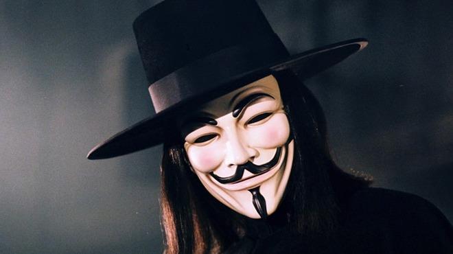 Джеймс Ганн спродюсирует сериал по комиксам «V – значит вендетта»